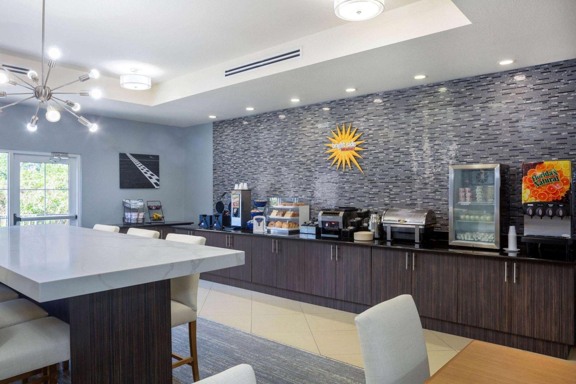 Hotel La Quinta By Wyndham Sebring Esterno foto
