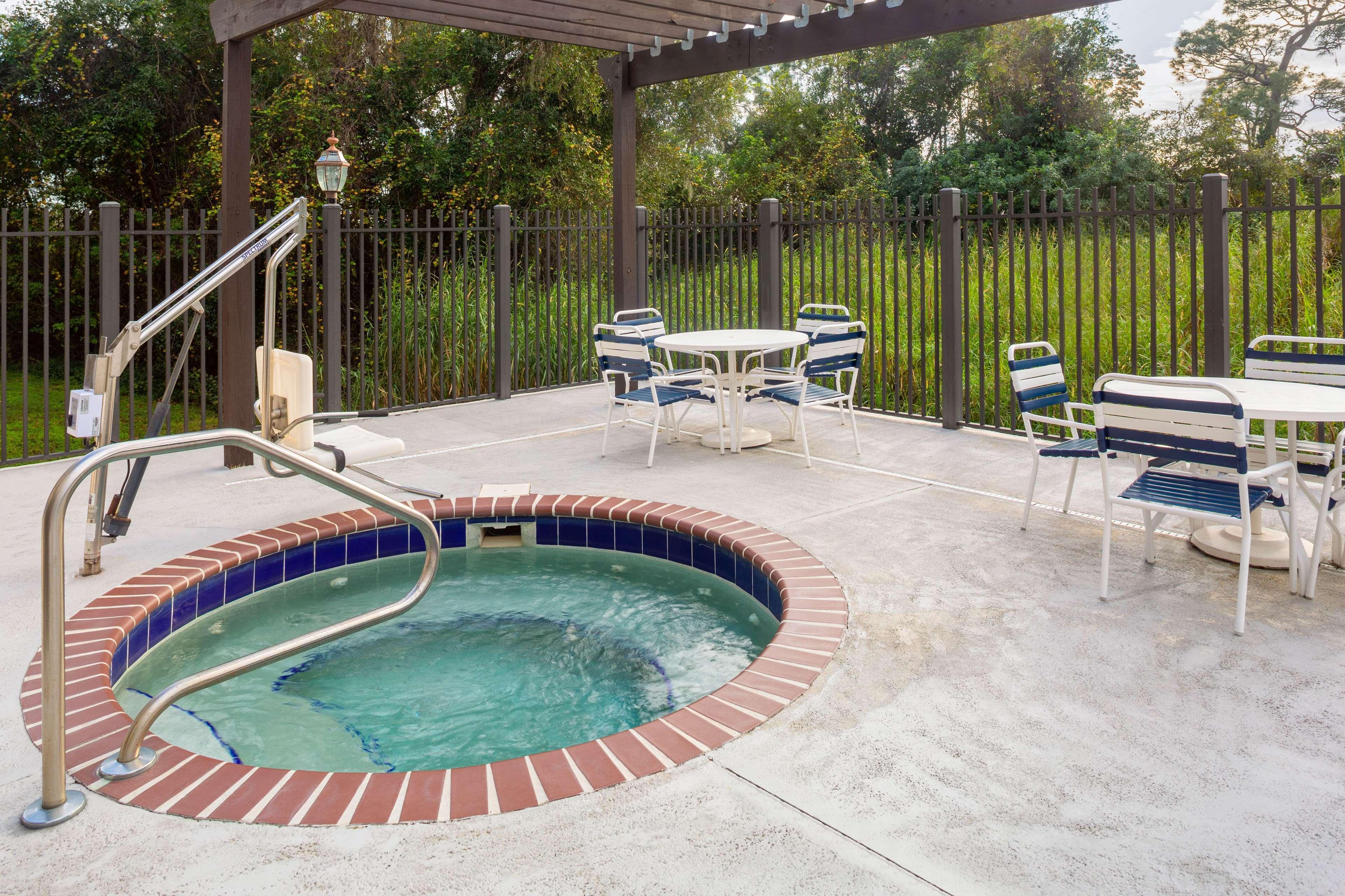 Hotel La Quinta By Wyndham Sebring Esterno foto
